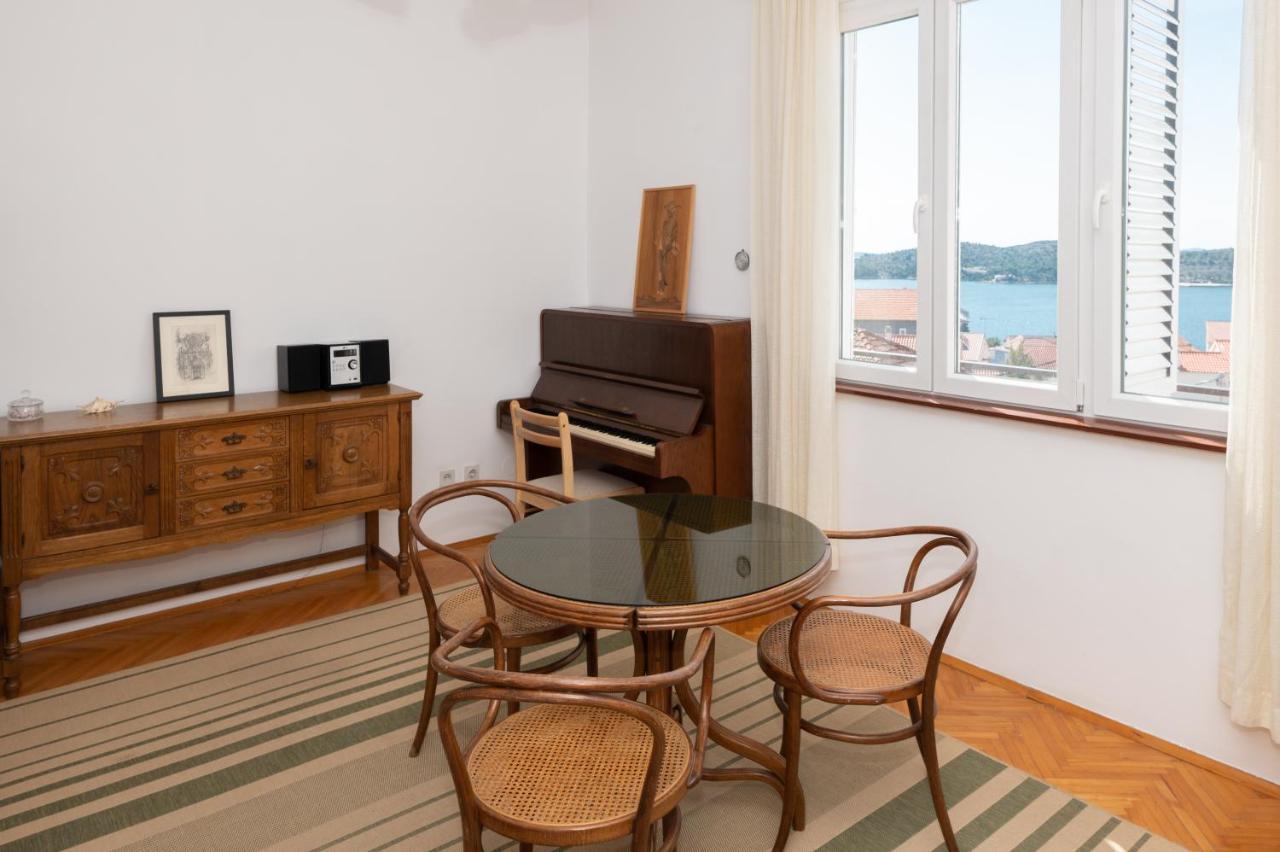 Piano Apartment Sibenik Exterior photo