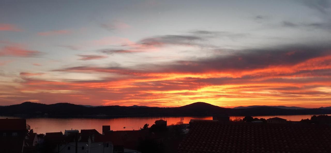 Piano Apartment Sibenik Exterior photo
