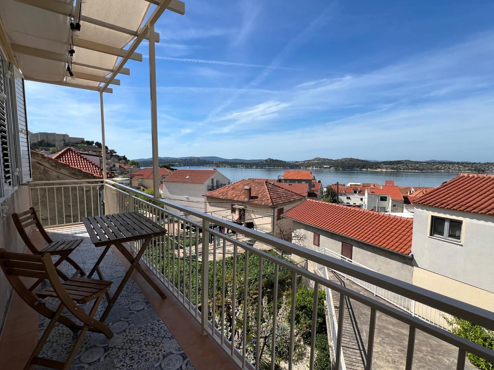 Piano Apartment Sibenik Exterior photo